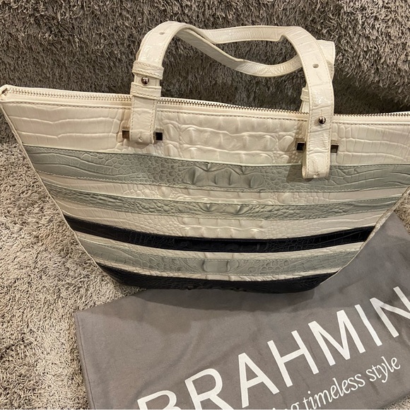 Brahmin like new bag, blue,gray and navy stripe timeless style, 17,by 11 by 4. - Picture 2 of 5